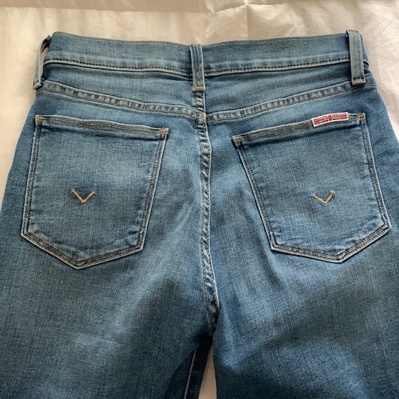 Hudson Blair high rise boot cut designer Jeans. Size 26. - Picture 8 of 8